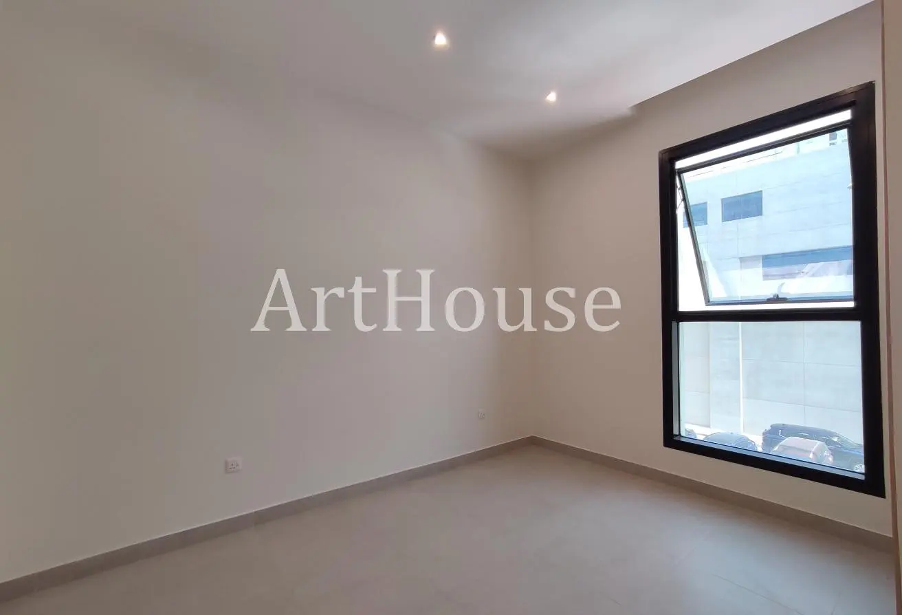 62126702 - Property Main Image
