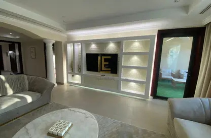 Apartment - 2 Bedrooms - 3 Bathrooms for rent in Porto Arabia Townhouses - Porto Arabia - The Pearl Island - Doha