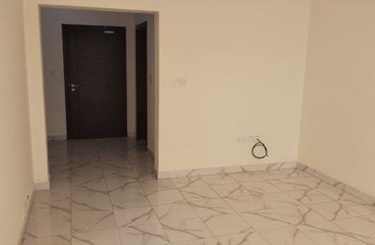 Apartment - 2 Bedrooms - 1 Bathroom for rent in Bin Omran 35 - Fereej Bin Omran - Doha Apartment - 2 Bedrooms - 1 Bathroom for rent in Bin Omran 35 - Fereej Bin Omran - Doha
