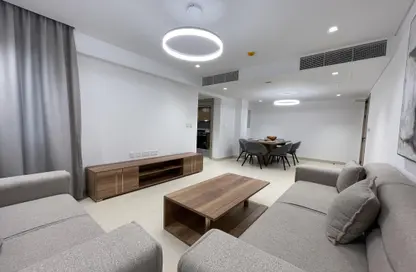 Apartment - 2 Bedrooms - 3 Bathrooms for rent in Al Salam Tower - Corniche Road - Corniche Road - Doha