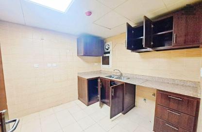 Apartment - 2 Bedrooms - 2 Bathrooms for rent in Al Nasr Street - Al Nasr - Doha
