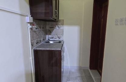Apartment - Studio - 1 Bathroom for rent in Al Aziziyah - Doha