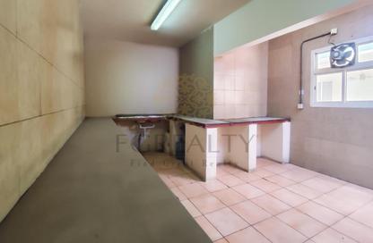 Labor Camp - Studio - 7+ Bathrooms for rent in Industrial Area 4 - Industrial Area - Industrial Area - Doha
