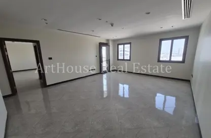 Apartment - 2 Bedrooms - 2 Bathrooms for rent in Fox Hills South - Fox Hills - Lusail