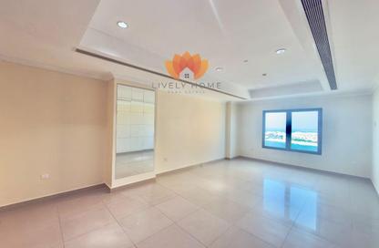 Apartment - 1 - 2 for rent in East Porto Drive - Porto Arabia - The Pearl Island - Doha