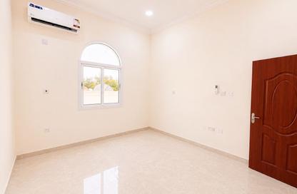 Apartment - 1 Bedroom - 1 Bathroom for rent in Salwa Road - Al Aziziyah - Doha Apartment - 1 Bedroom - 1 Bathroom for rent in Salwa Road - Al Aziziyah - Doha