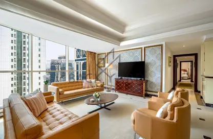Hotel Apartments - 3 Bedrooms - 3 Bathrooms for rent in West Bay Tower - West Bay - West Bay - Doha