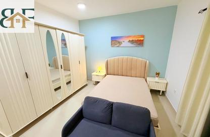 Apartment - Studio - 1 Bathroom for rent in Al Khalidiya Street - Najma - Doha