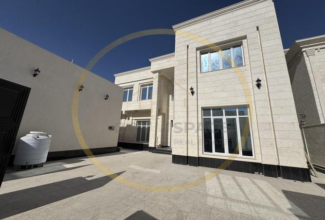 53572114 - صورة العقار 3