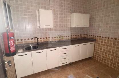 Apartment - 2 Bedrooms - 2 Bathrooms for rent in Umm Ghuwailina 4 - Umm Ghuwailina - Doha Apartment - 2 Bedrooms - 2 Bathrooms for rent in Umm Ghuwailina 4 - Umm Ghuwailina - Doha