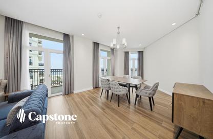 Apartment - 2 Bedrooms - 4 Bathrooms for rent in Floresta Gardens - The Pearl Island - Doha