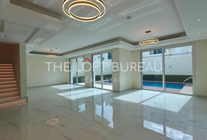 54200312 - Property Image 2