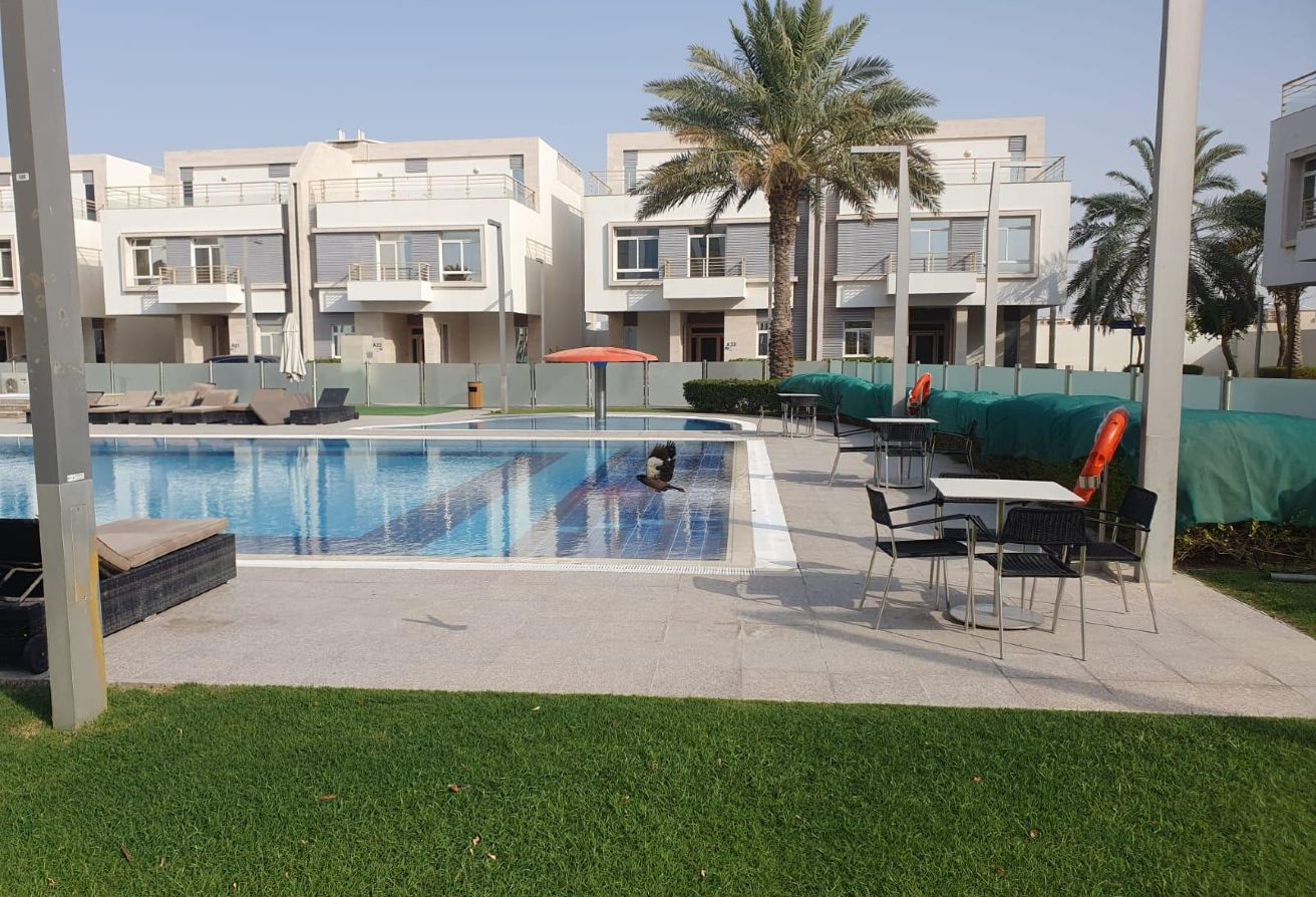 Furnished 2 BDR Apartment in Luxurious Compound thumbnail 7