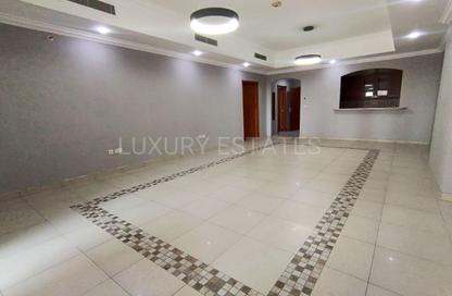 Apartment - 1 - 2 for rent in East Porto Drive - Porto Arabia - The Pearl Island - Doha Apartment - 1 - 2 for rent in East Porto Drive - Porto Arabia - The Pearl Island - Doha