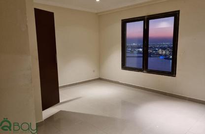 Apartment - 3 Bedrooms - 4 Bathrooms for rent in West Porto Drive - Porto Arabia - The Pearl Island - Doha
