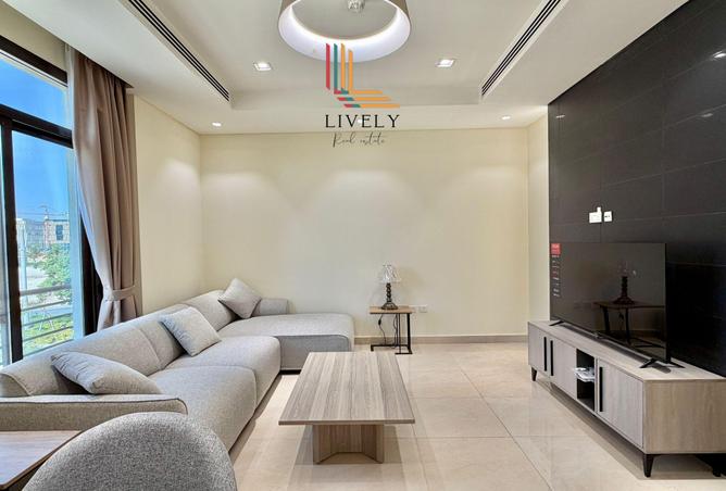 1002880 - Property Image 2