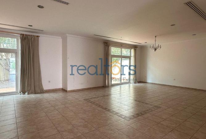 53188744 - Property Image 3