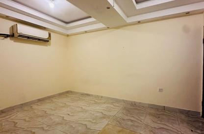 Apartment - Studio - 1 Bathroom for rent in Ain Khaled - Doha