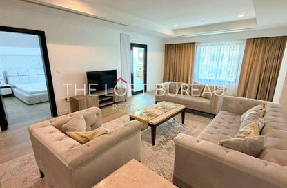 Apartment - 1 Bedroom - 2 Bathrooms for rent in West Porto Drive - Porto Arabia - The Pearl Island - Doha