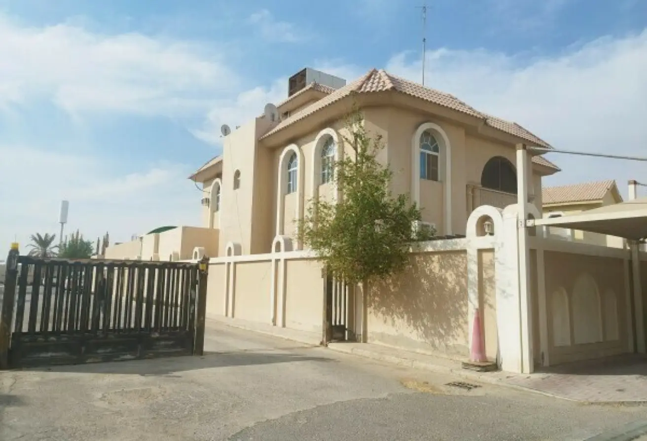 62690381 - Property Main Image