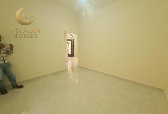 53234484 - Property Image 3