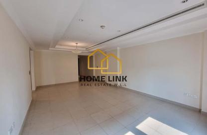 Apartment - 1 Bedroom - 2 Bathrooms for rent in East Porto Drive - Porto Arabia - The Pearl Island - Doha