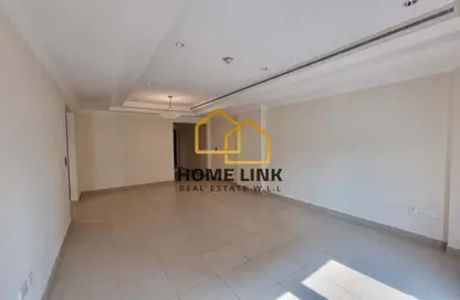 Apartment - 1 Bedroom - 2 Bathrooms for rent in East Porto Drive - Porto Arabia - The Pearl Island - Doha