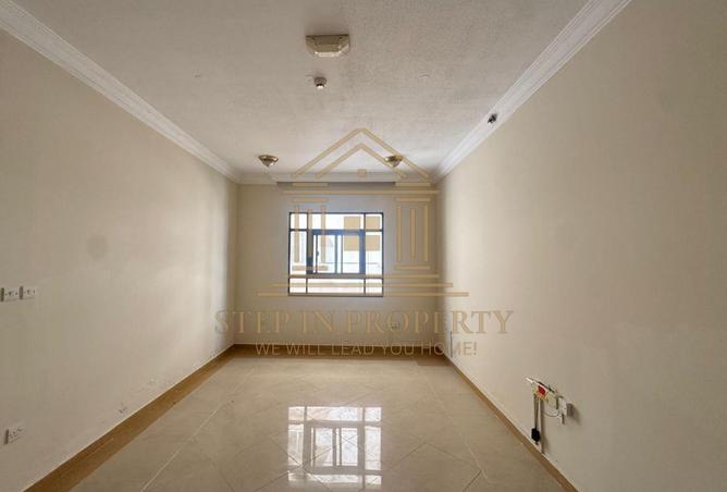 54055230 - Property Image 2