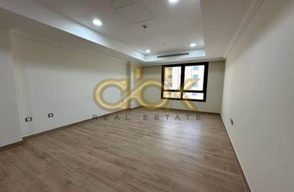 Apartment - 1 Bedroom - 1 Bathroom for rent in East Porto Drive - Porto Arabia - The Pearl Island - Doha