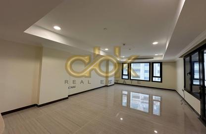 Apartment - 1 Bedroom - 1 Bathroom for rent in East Porto Drive - Porto Arabia - The Pearl Island - Doha