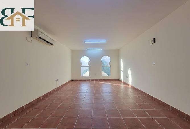 56413669 - Property Main Image