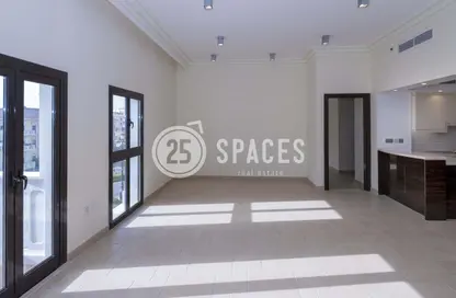 Apartment - 3 Bedrooms - 4 Bathrooms for rent in Carnaval - Qanat Quartier - The Pearl Island - Doha