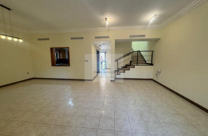 Villa - 3 Bedrooms - 4 Bathrooms for rent in Old Airport Road - Old Airport Road - Doha