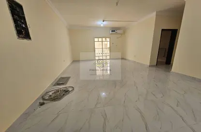 شقة - 2 غرف نوم - 2 حمامات للايجار في المنصورة - المنصورة - الدوحة