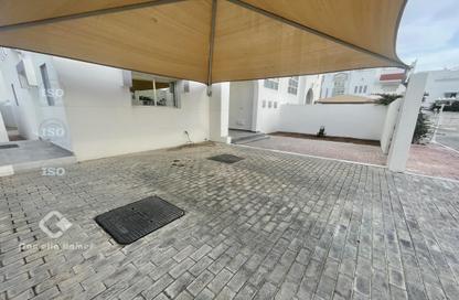Villa - 3 Bedrooms - 4 Bathrooms for rent in Wadi Al Shaheeniya Street - Ain Khaled - Doha