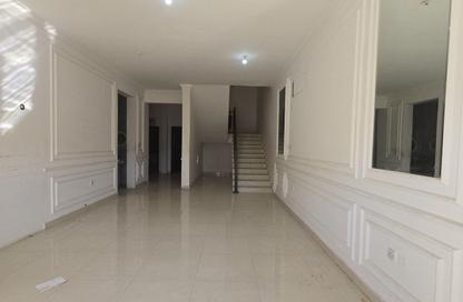 Villa - 5 Bedrooms - 5 Bathrooms for rent in Al Dana st - Muraikh - AlMuraikh - Doha
