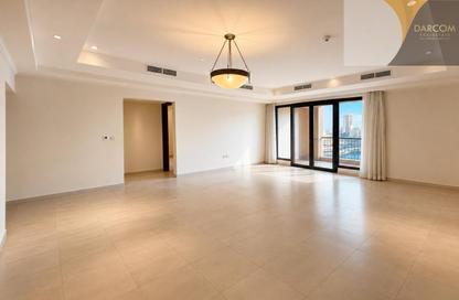 Apartment - 2 Bedrooms - 3 Bathrooms for rent in West Porto Drive - Porto Arabia - The Pearl Island - Doha