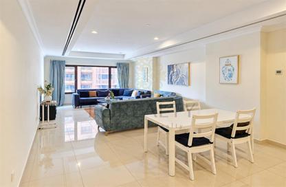 Apartment - 1 - 2 for sale in West Porto Drive - Porto Arabia - The Pearl Island - Doha