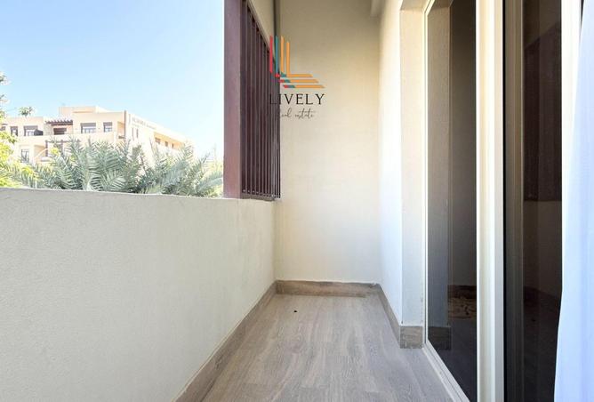 1002300 - صورة العقار 2