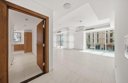Apartment - 2 - 3 for sale in Crystal Residence - Gewan Island - The Pearl Island - Doha