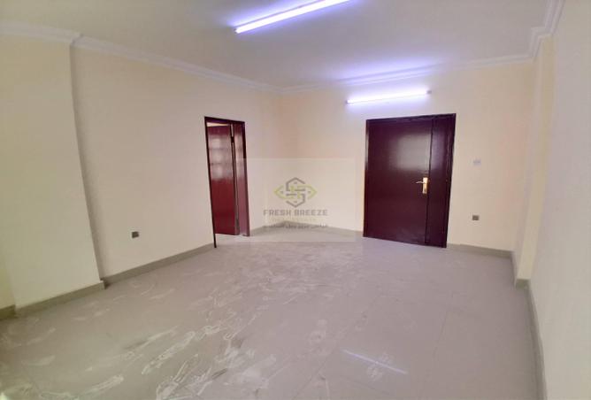 52181394 - Property Image 3