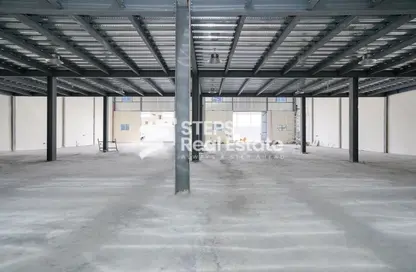 Warehouse - Studio for rent in East Industrial Street - Birkat Al Awamer - Al Wakra