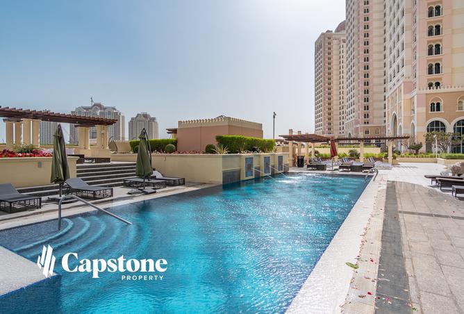 983504 - Property Image 2