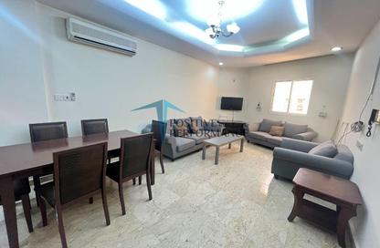 Apartment - 2 Bedrooms - 2 Bathrooms for rent in Bin Omran - Fereej Bin Omran - Doha