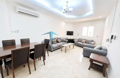 Apartment - 2 Bedrooms - 2 Bathrooms for rent in Bin Omran - Fereej Bin Omran - Doha