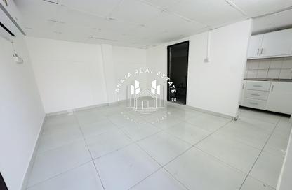 Villa - Studio - 1 Bathroom for rent in Al Hilal - Al Hilal - Doha