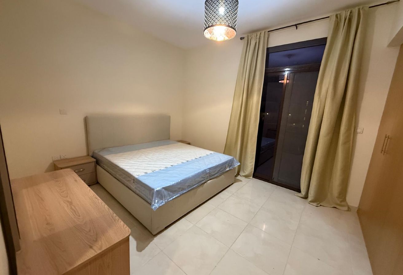 LUXURY 1 BHK FF RENTED APARTMENT WITH TITLE DEED thumbnail 2