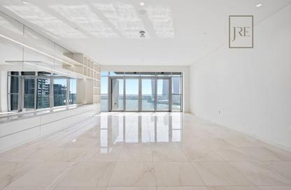 Townhouse - 3 Bedrooms - 4 Bathrooms for sale in Seef Lusail - Lusail City - Lusail