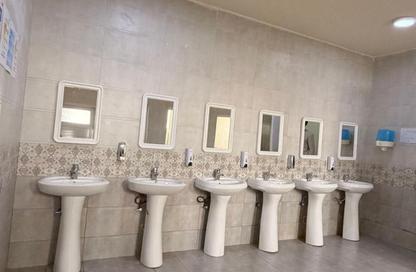 Staff Accommodation - Studio - 7+ Bathrooms for rent in Umm Salal Ali - Umm Salal Ali - Doha