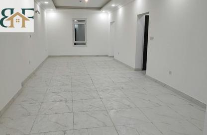 Apartment - 2 - 3 for rent in Umm Ghuwalina - Umm Ghuwailina - Doha Apartment - 2 - 3 for rent in Umm Ghuwalina - Umm Ghuwailina - Doha